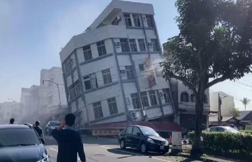 تائیوان میں 7.2 شدت کا زلزلہ، کئی عمارتیں ملبے کا ڈھیر بن گئیں، سونامی وارننگ جاری
