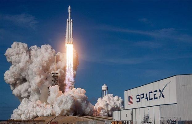 SpaceX launches 22 more Starlink satellites into orbit