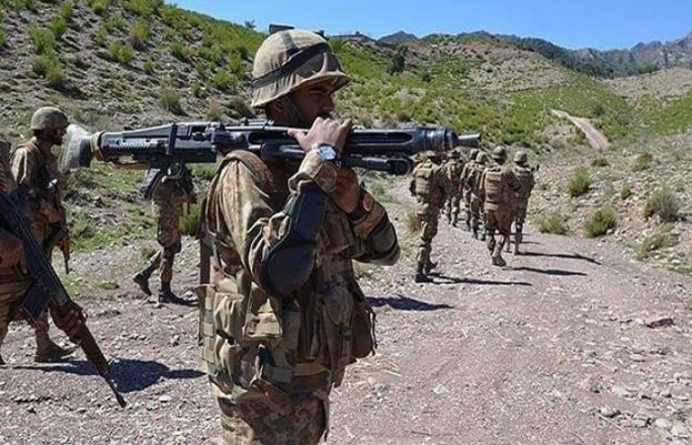Four soldiers martyred as attack on army check posts in Chitral repulsed