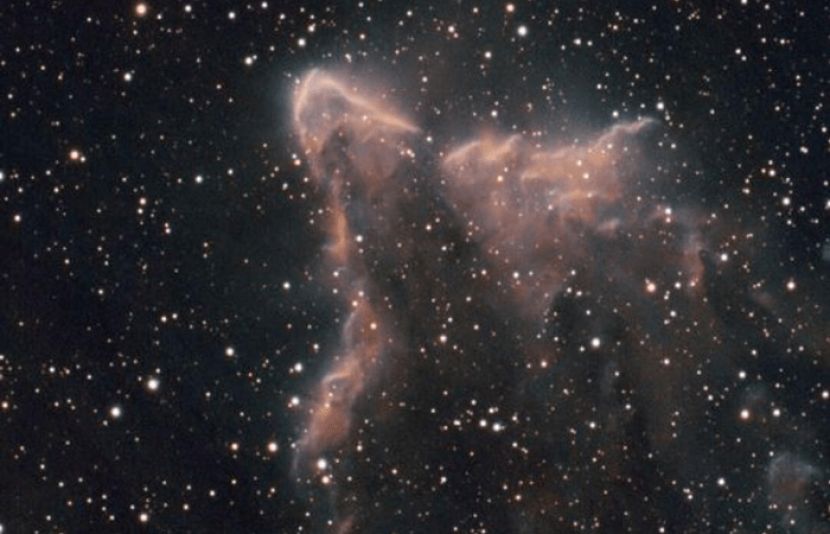 آسمان پر اڑنے والے ’چڑیل‘ کی چونکا دینے والی حقیقت سامنے آگئی