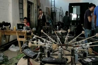 ہتھیاروں کو موسیقی کے آلات میں تبدیل