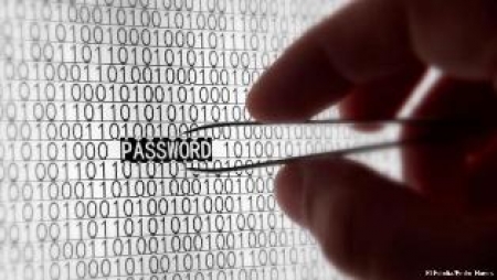 جرمنی میں انٹرنیٹ نگرانی میں توسیع کا پانچ سالہ پروگرام، ڈئر شپیگل