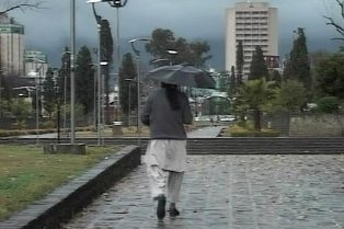 ملک بھر میں بارشوں سے سردی بڑھ گئی