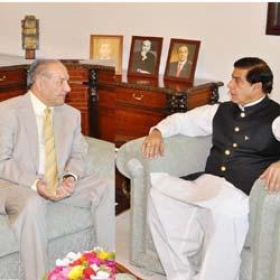 لوڈشیڈنگ میں کمی کیلئے تمام ممکنہ کوششیںکی جائیں:وزیراعظم