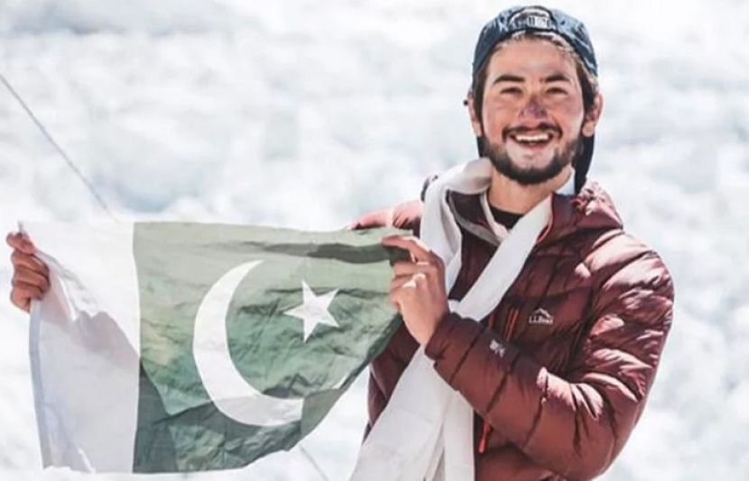 پاکستان کے نوجوان کوہ پیما شہروز کاشف