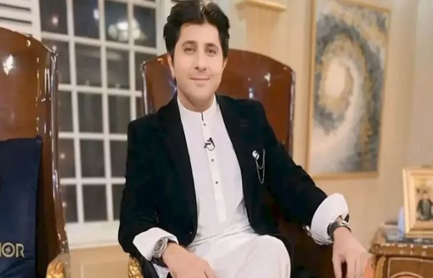 پاکستانی اداکار ارباز خان