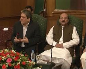 کراچی صورتحال: گورنر اور وزیراعلی سندہ کی اہم ملاقات