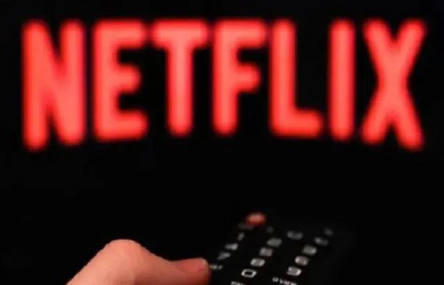 نیٹ فلکس اور دیگر او ٹی ٹیز پر سینسر شپ کا اطلاق نہیں ہوگا