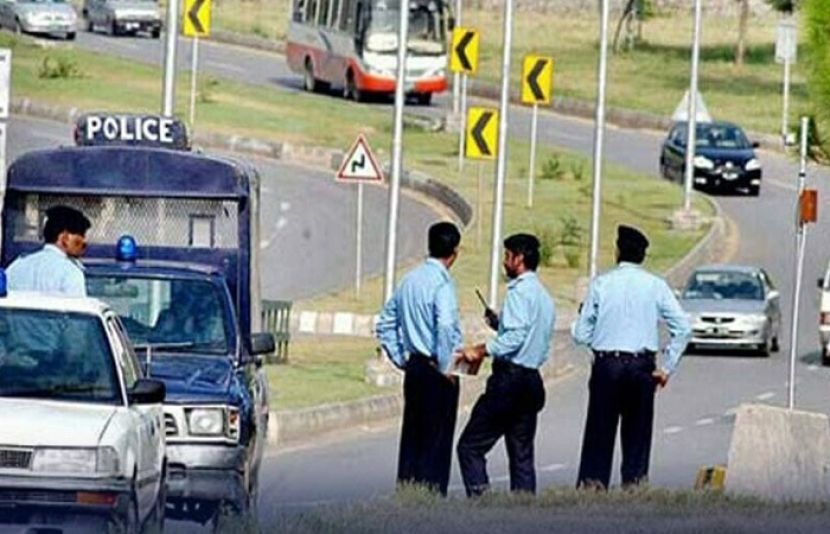 اسلام آباد پولیس کی وارننگ: یکم اکتوبر کے بعد ہیلمٹ لازمی