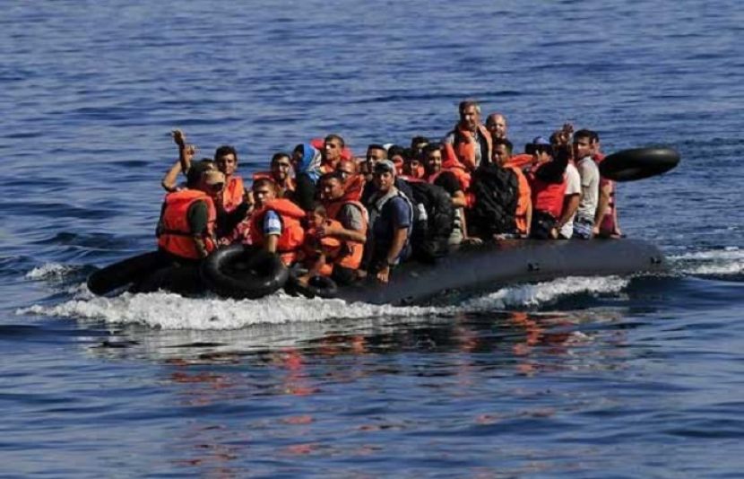 ترکیہ میں تارکینِ وطن کی ربڑ کی کشتی اُلٹ گئی؛ 14 افراد ہلاک