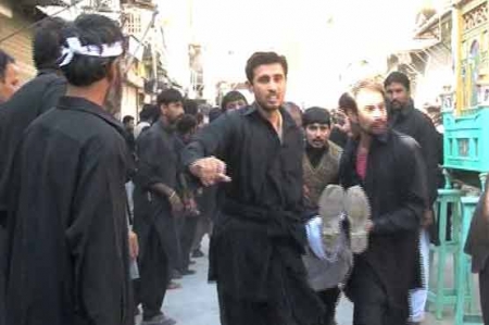 ڈیرہ اسماعیل خان: ماتمی جلوس کے قریب دھماکہ، 7 افراد جاں بحق، 70 سے زائد زخمی