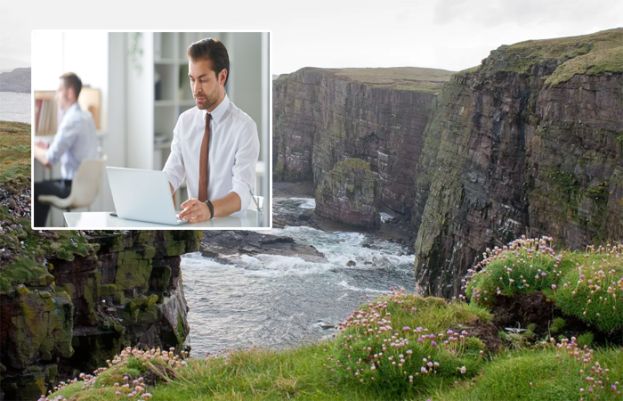 خوبصورت جزیرے میں رہائش کے ساتھ بہترین ملازمت کی پیشکش