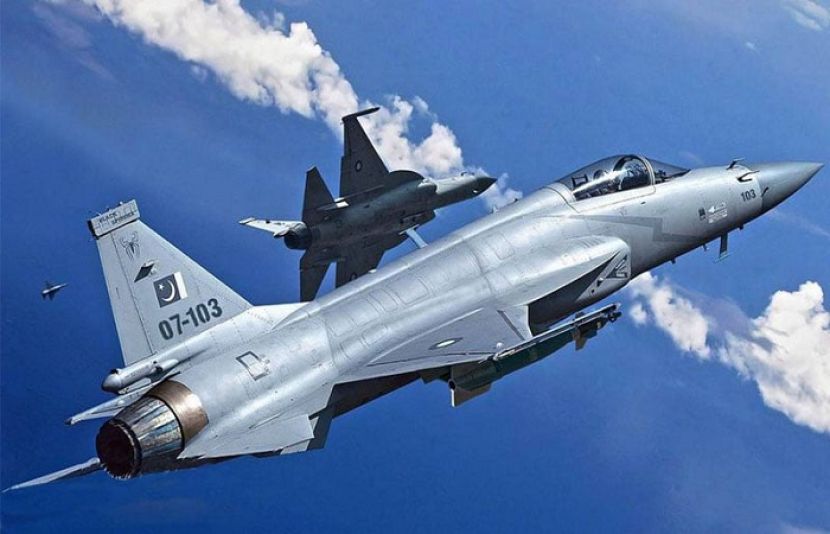 پاک فضائیہ کے طیاروں نے غیر معمولی پیشہ ورانہ مہارت کا مظاہرہ کرتے ہوئے پاکستان سے آذربائیجان تک بغیر رکے طویل پرواز مکمل کی