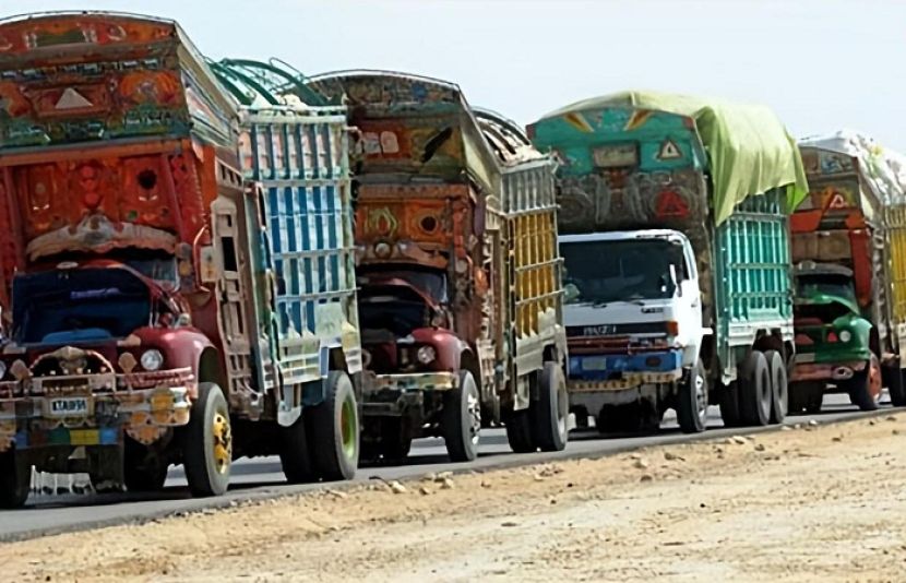 70 سے زائد گاڑیوں پر مشتمل ایک اور امدادی قافلہ کرم پہنچ گیا