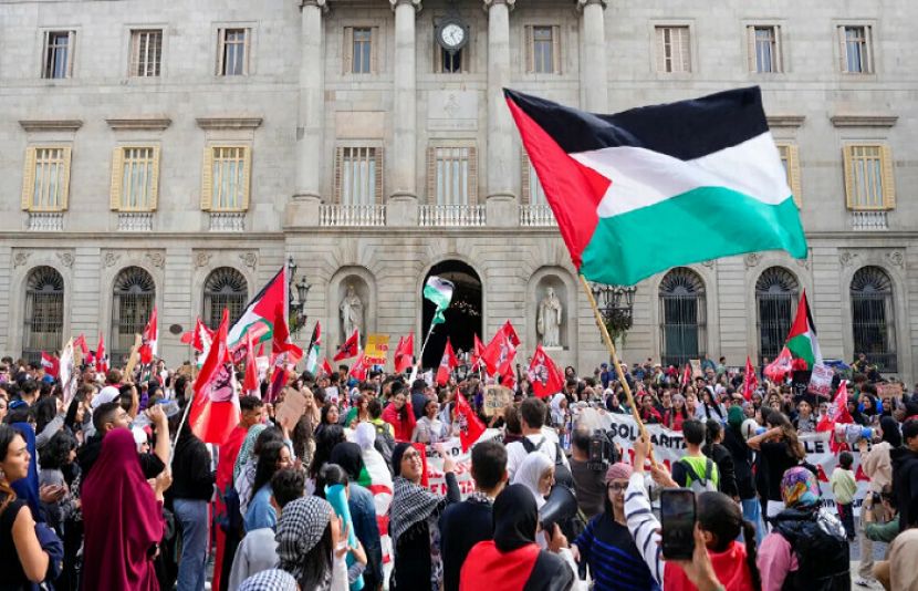 غزہ میں اسرائیلی مظالم کے خلاف، برطانیہ، سوئیڈن، فن لینڈ اور اسرائیل میں احتجاجی مظاہرے