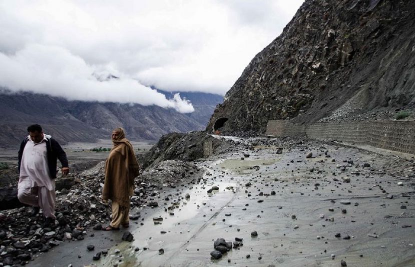 اسکردو: گلیشیر کے پگھلاو میں اضافہ اور بارشوں کے باعث لینڈ سلائیڈنگ سے کھرمنگ اور شگر سمیت مختلف علاقوں میں تباہی