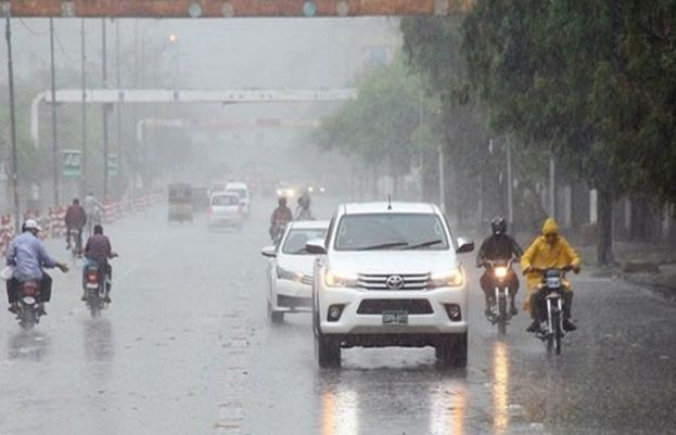 ملک کے مختلف حصوں میں آج بھی بارش کا امکان ہے۔