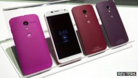 موٹو ایکس: مالک کے احکامات سننے والا فون