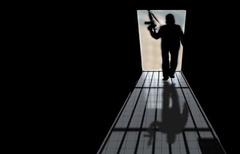 گلگت جیل پر مسلح افراد کا حملہ، سزائے موت کے 2 قیدی چھڑا لئے