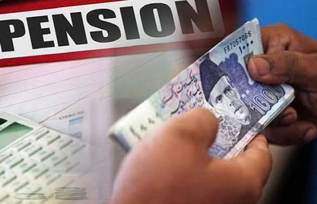 سندھ میں سرکاری ملازمین کی پنشن اور بقایا جات سے متعلق کٹوتی اور ادائیگیوں میں تبدیلیوں کا نوٹیفکیشن معطل کر دیا گیا ہے