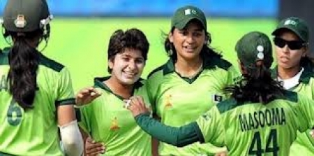 قومی ویمن کرکٹ ٹیم ایشیاء کپ شرکت کے بعد وطن واپس پہنچ گئی