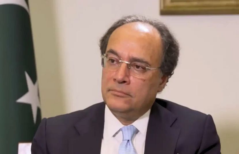 فی الحال اضافی ٹیکس کا کوئی امکان نہیں: وزیرخزانہ