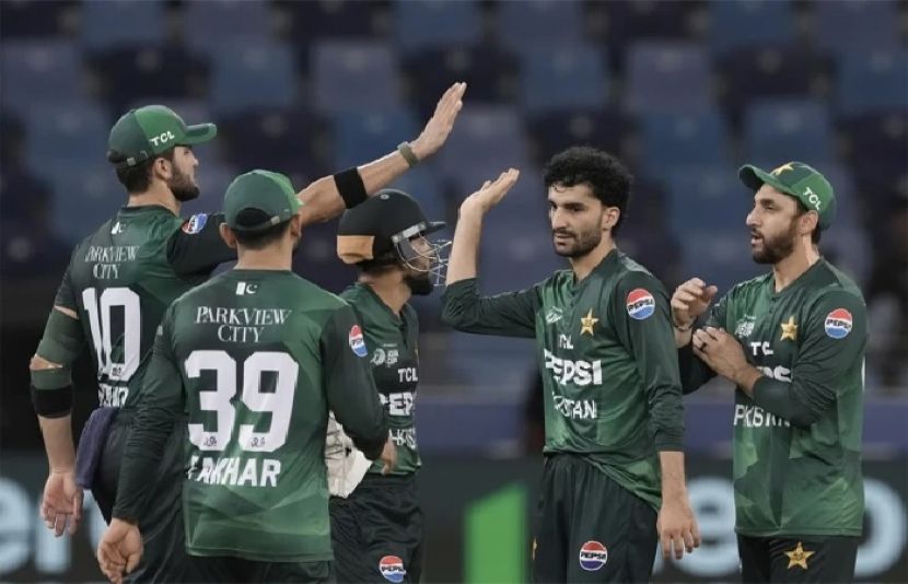 پاکستان نے عمان کو 93 رنز سے شکست دیدی