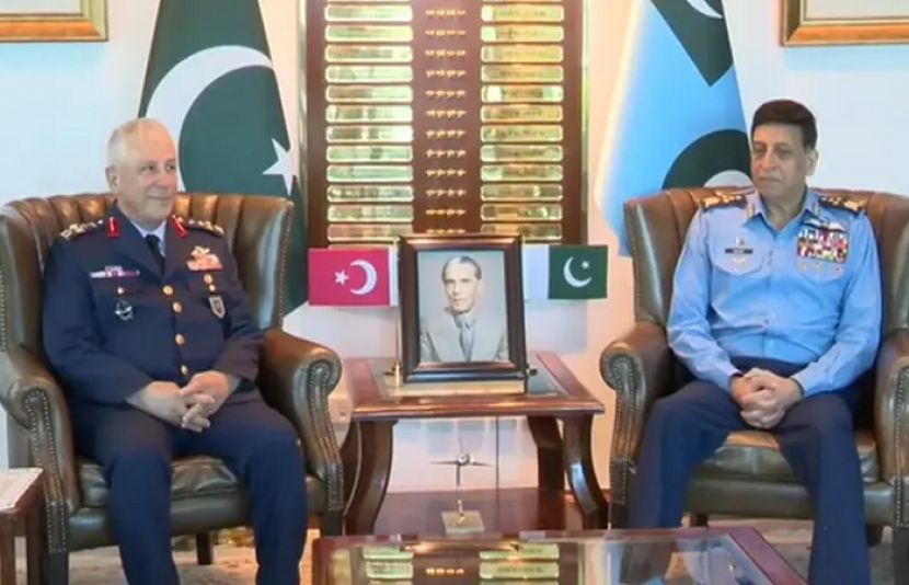 ایئرچیف مارشل سے کمانڈر ترک فضائیہ کی ملاقات