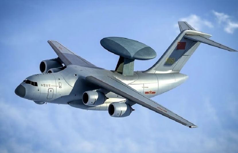 ایویکس طیارے فضائی جنگی حکمتِ عملی میں ریڑھ کی ہڈی کی حیثیت رکھتے ہیں