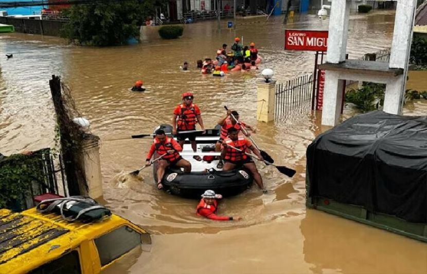 فلپائن کے شمال مشرقی ساحل سے سمندری طوفان ’ٹریمی‘ ٹکرا گیا