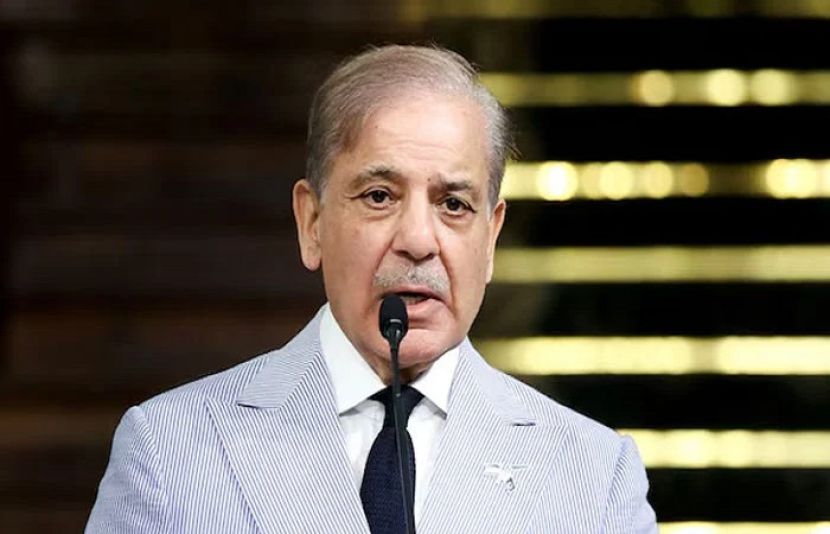 وزیراعظم نے شاہین چوک انڈر پاس منصوبے کا سنگ بنیاد رکھ دیا