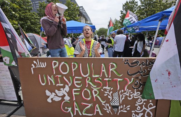 غزہ میں اسرائیل کی جنگ کے خلاف احتجاج کے لیے حالیہ دنوں میں طلبہ نے امریکا کے درجنوں کیمپس میں ریلیاں نکالی ہیں