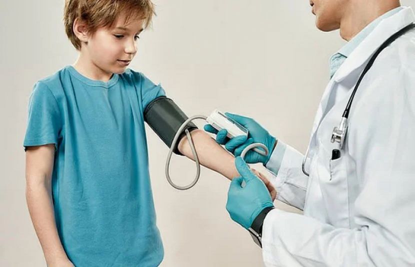 بچوں میں ہائی بلڈ پریشر مستقبل میں دل کی بیماریوں کے خطرے کو نمایاں حد تک بڑھا سکتا ہے