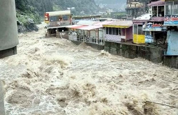 مانسہرہ اور آس پاس کے علاقوں میں موسلادھار بارش کے بعد ندی نالوں میں شدید طغیانی دیکھنے میں آئی