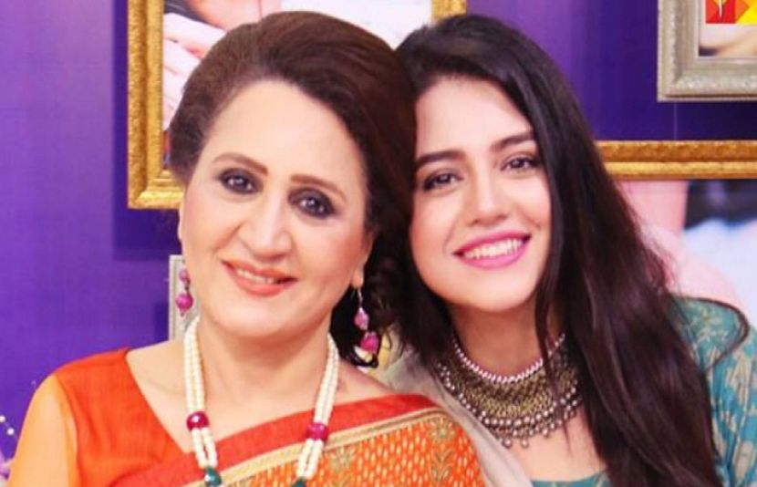 اداکارہ اسما عباس اور ان کی بیٹی اداکارہ زارا نور عباس