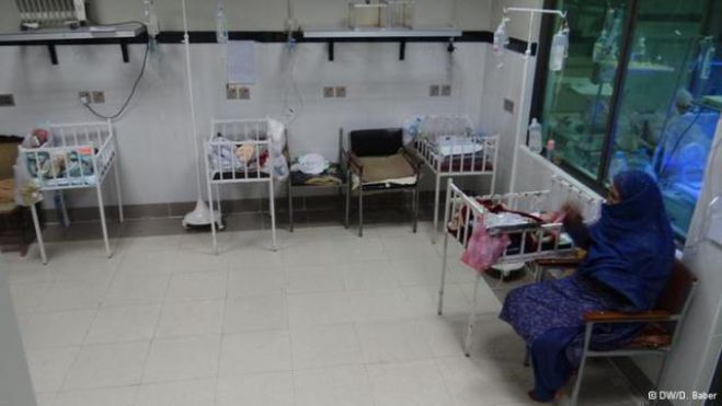 پاکستان: آپریشن کے ذریعے بچوں کی پیدائش میں تشویشناک اضافہ