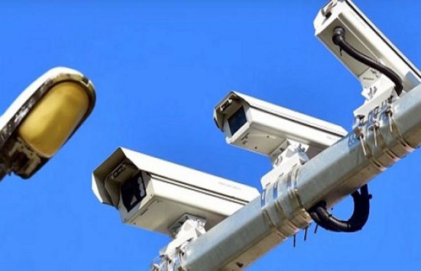 کراچی: سیف سٹی منصوبے کے پہلے مرحلے میں 891 کیمروں کی تنصیب