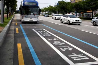 الیکٹرک گاڑیوں کو چارج کرنے والی سڑک