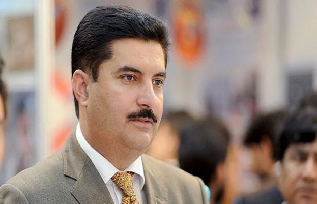 گورنر خیبر پختونخوا فیصل کریم کنڈی