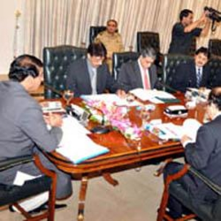 وزیر اعظم کی انٹرنیٹ کی سہولیات میںفرق دور کرنے کی ہدایت