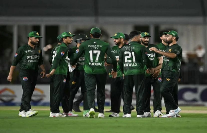 سہ ملکی ٹی ٹوئنٹی سیریز اور ایشیا کپ کے لیے قومی ٹیم کا اعلان کر دیا گیا۔