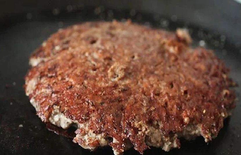 امریکی شہر میمفس کے ایک ریسٹورینٹ میں تقریباً ایک صدی سے ایک ہی تیل میں کباب فرائی کیے جانے کا انکشاف ہوا ہے