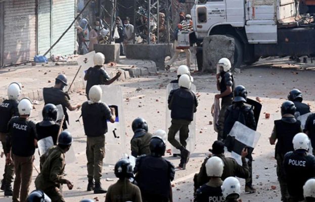 پنجاب میں مذہبی جماعت کے خلاف پولیس کا کریک ڈاؤن جاری ہے