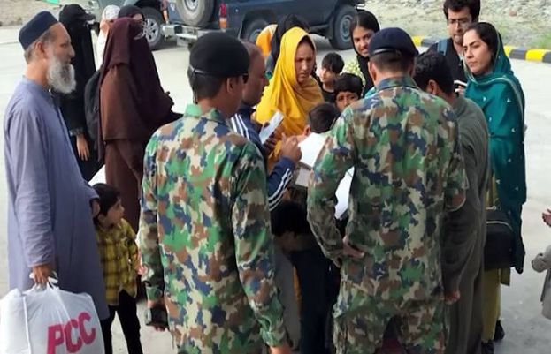 پاک فضائیہ کے سی، ون تھر ٹی طیارے نے پچیس جولائی کو گلگت بلتستان میں پھنسے سیاحوں اور مقامی افراد کو خصوصی پرواز سے ریسکیو کیا