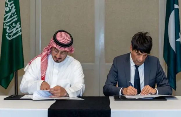 فٹبال کی ترقی کیلئے پاکستان، سعودی فٹبال فیڈریشنز میں تاریخی معاہدہ