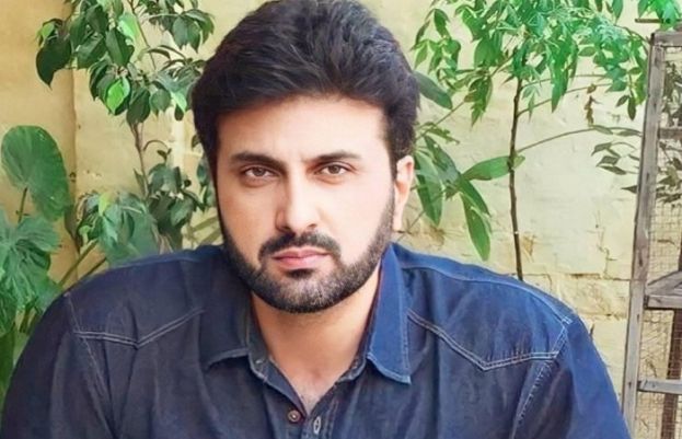 پاکستانی ڈرامہ و فلموں کے معروف اداکار اسد ملک