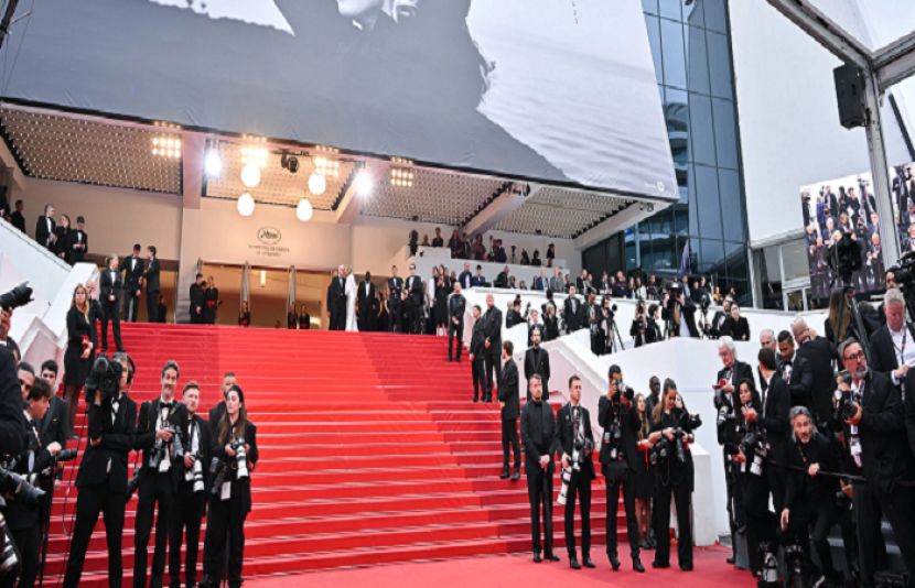 کانز فلم فیسٹیول کے متوازی فلم ایونٹ کے نائب صدر کو ایونٹ کے دوران جنسی تشدد کے الزام میں معطل کردیا گیا۔