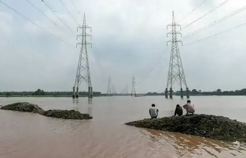 گھریلو صارفین کے 11 ارب روپے کے بل مکمل طور پر معاف کر دیے گئے