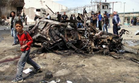 افغانستان: خودکش حملہ