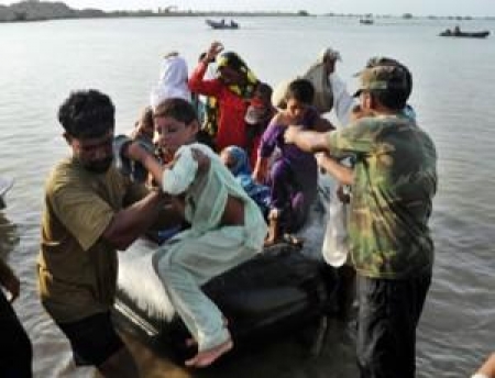 سیلاب سے متاثرہ علاقوںمیںپاک فوج کی امدادی کارروائیاں جاری